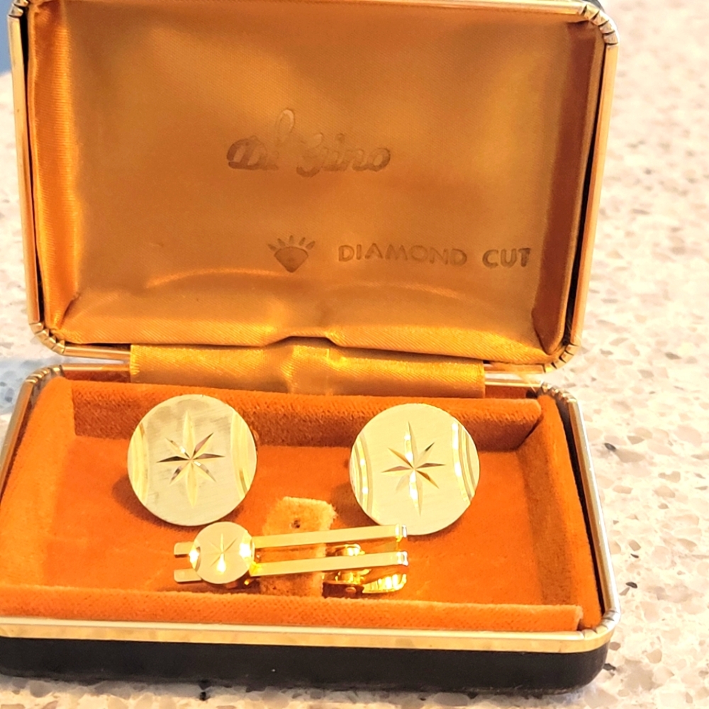 Vintage Gold Color  Cufflinks and Tie Clip Set By Dl Gino
